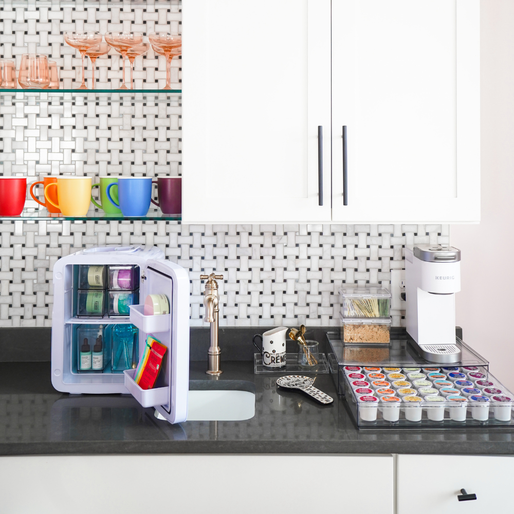 The Home Edit - Morning routine, simplified ✨ In this pantry, we created  grab-and-go breakfast and packed lunch stations, using THE turntables and  clear modular drawers from our product line with @idlivesimply