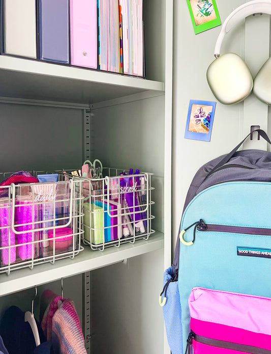 How to Organize Your Locker